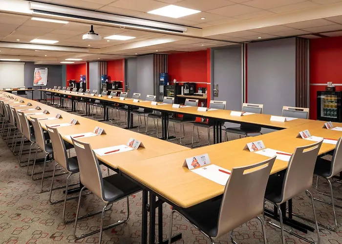 Ibis Paris Alesia Montparnasse Hotel